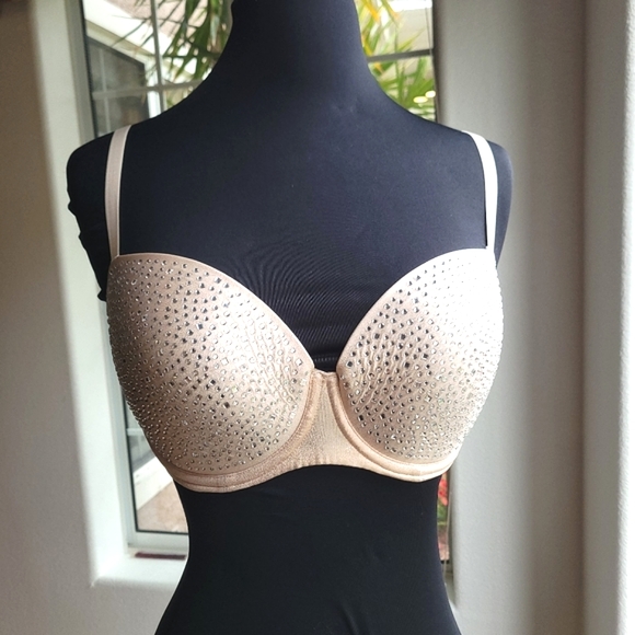 🍒NWT🍒 VS DREAM ANGELS EMBELLISHED NUDE LINED DEMI BRA - Picture 6 of 13